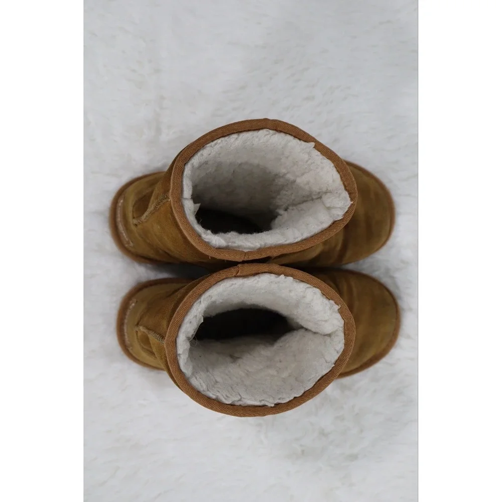 Koolaburra by UGG Koola Short Boots Youth Kids Size 4 Chestnut Brown Suede